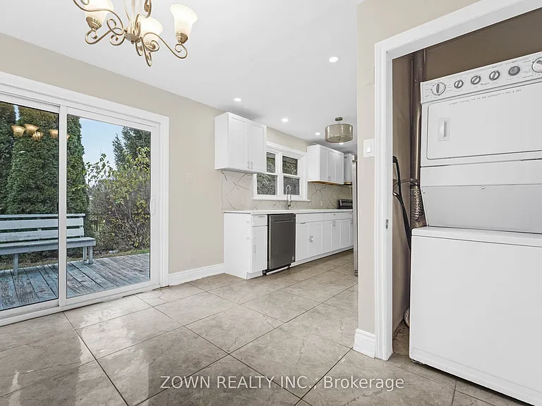 5866 Valley Way #MAIN LEVEL — Photo 10