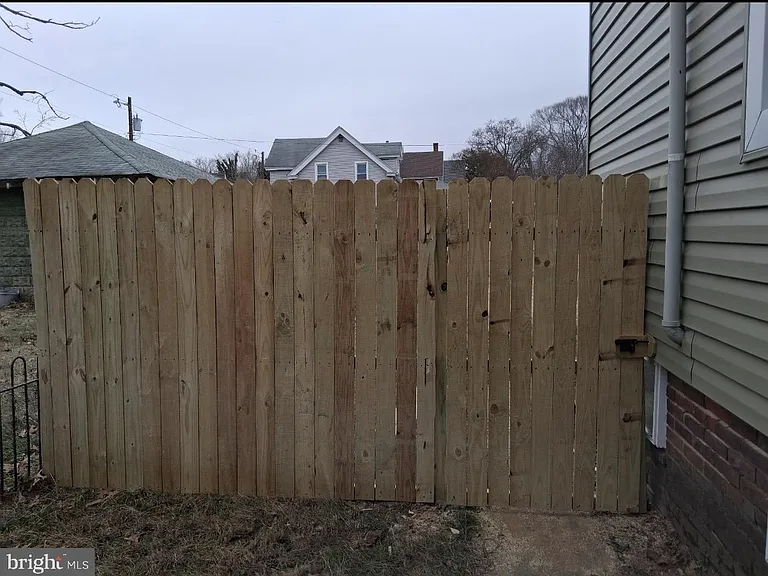 242 Grant St #1 — Photo 14
