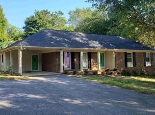 931 McAbee Rd, Spartanburg, SC 29306
