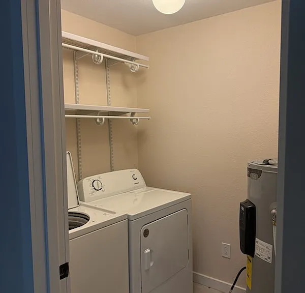 824 Grant St #8 — Photo 3