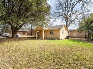 408 E Kolstad St, Palestine, TX 75801