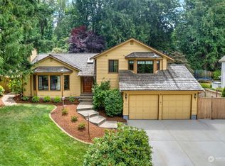 20423 NE 42nd St, Sammamish, WA