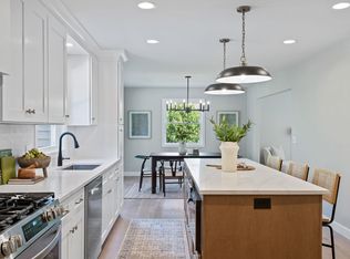 5024 Westmill Rd, Minnetonka, MN 55345