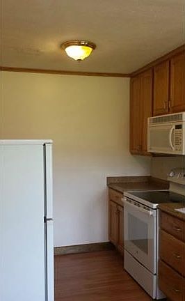 4th image of 21934 River Oaks Dr #1A