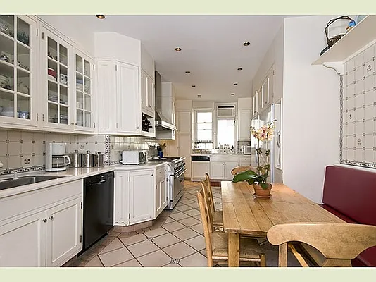 Sold by Stribling | media 25