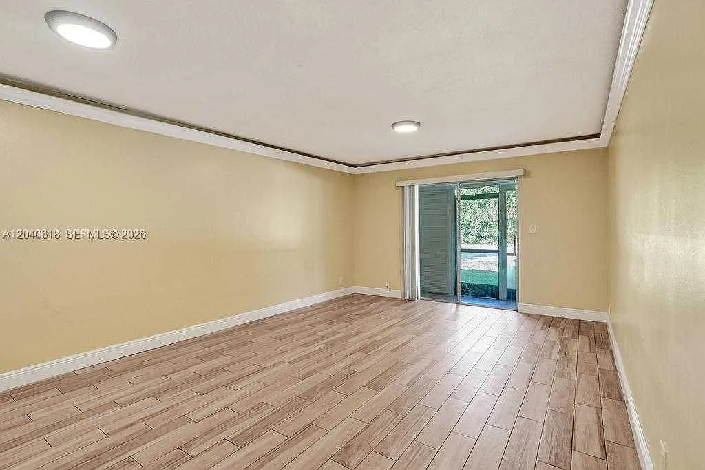 2 bed, $1,950 — Photo 3