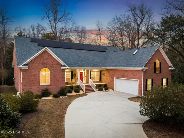 301 Locksley Court, Wilmington, NC 28405