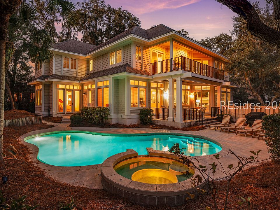 1st image of 30 Ruddy Turnstone Rd