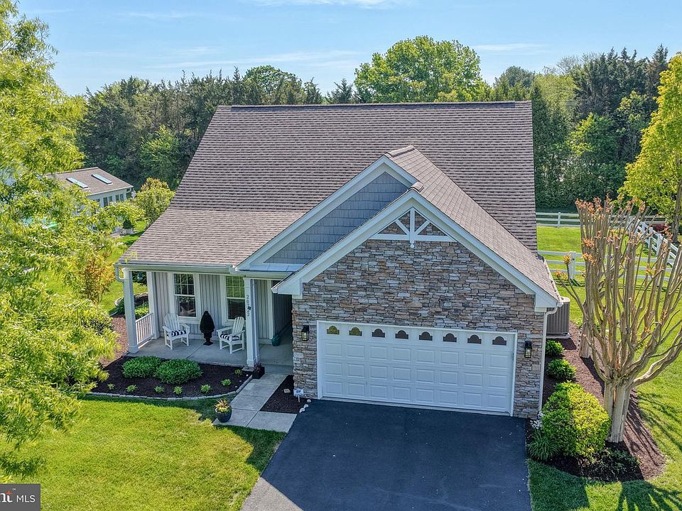 1st image of 20722 Annondell Dr