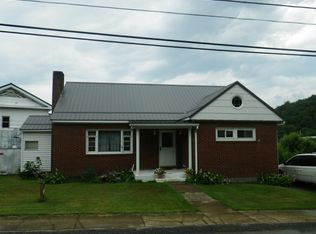 80 Penn St, Cherry Tree, PA 15724