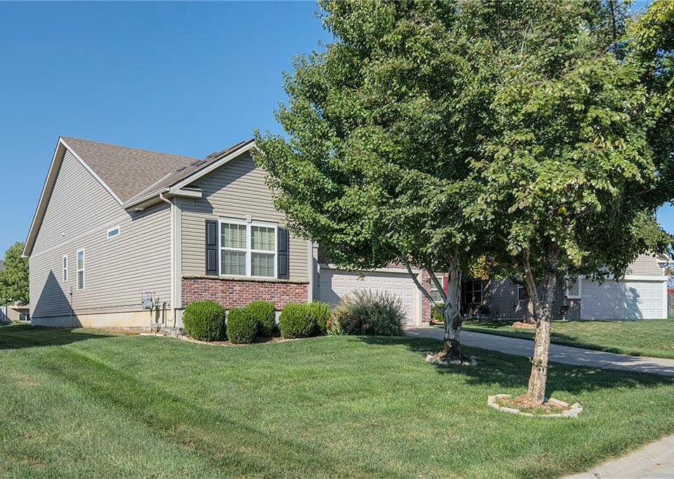 23718 W 88th Ter, Lenexa, KS 66227 | Zillow