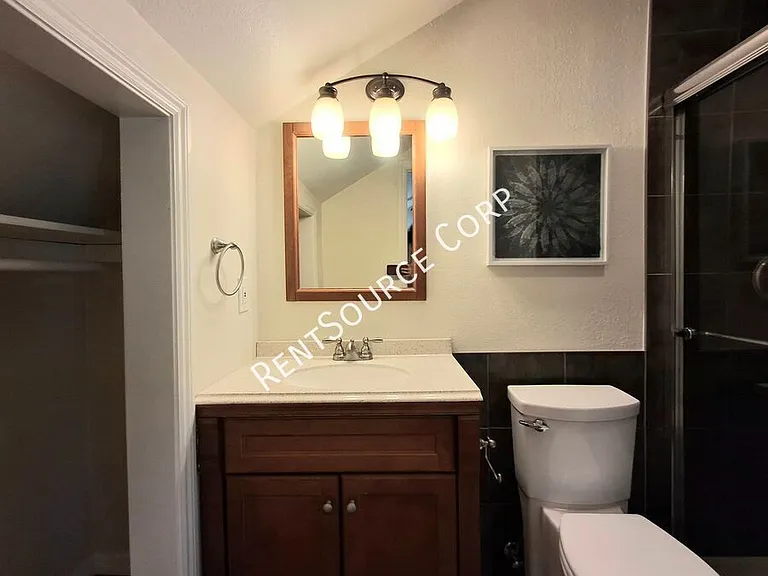 23902 Ranney House Ct — Photo 31