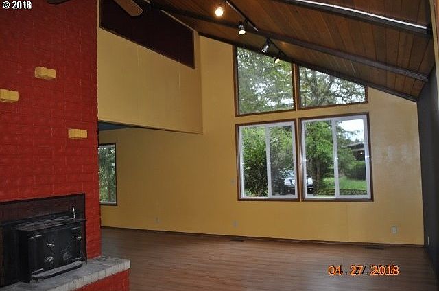 2340 Grant St, Eugene, OR 97405 | Zillow