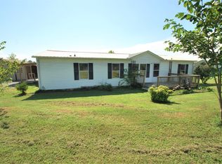 431 Buttermilk Hollow Rd, Bethpage, TN 37022