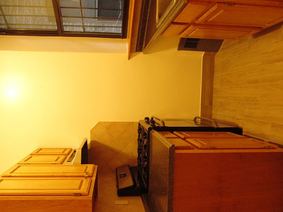 2nd image of 166 W 122nd St APT 1E