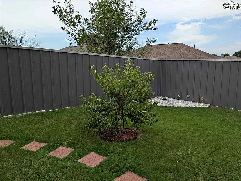 5105 Carlene Dr — Photo 20