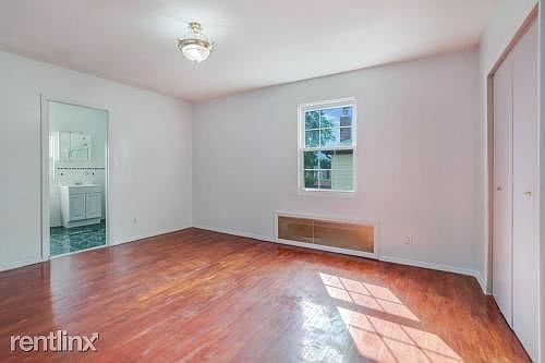 0004_390487948_medium