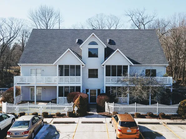 1318 S College Mall Rd, Bloomington, IN 47401