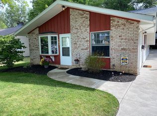 169 Tomahawk Dr, Avon Lake, OH 44012