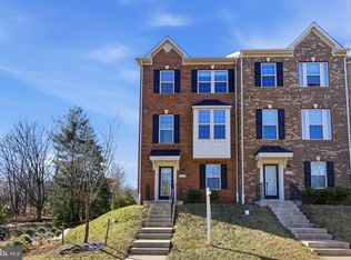 9590 Glen Oaks Ln, Columbia, MD 21046