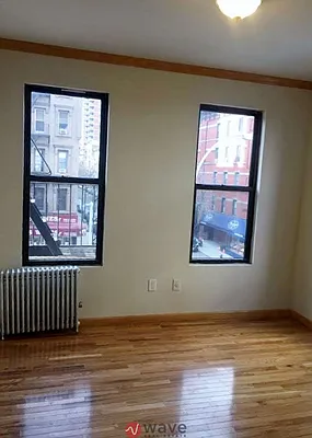 Rented by Wave Real Estate Group | media 26