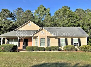1000 Navaho Trl, Monroe, GA 30655