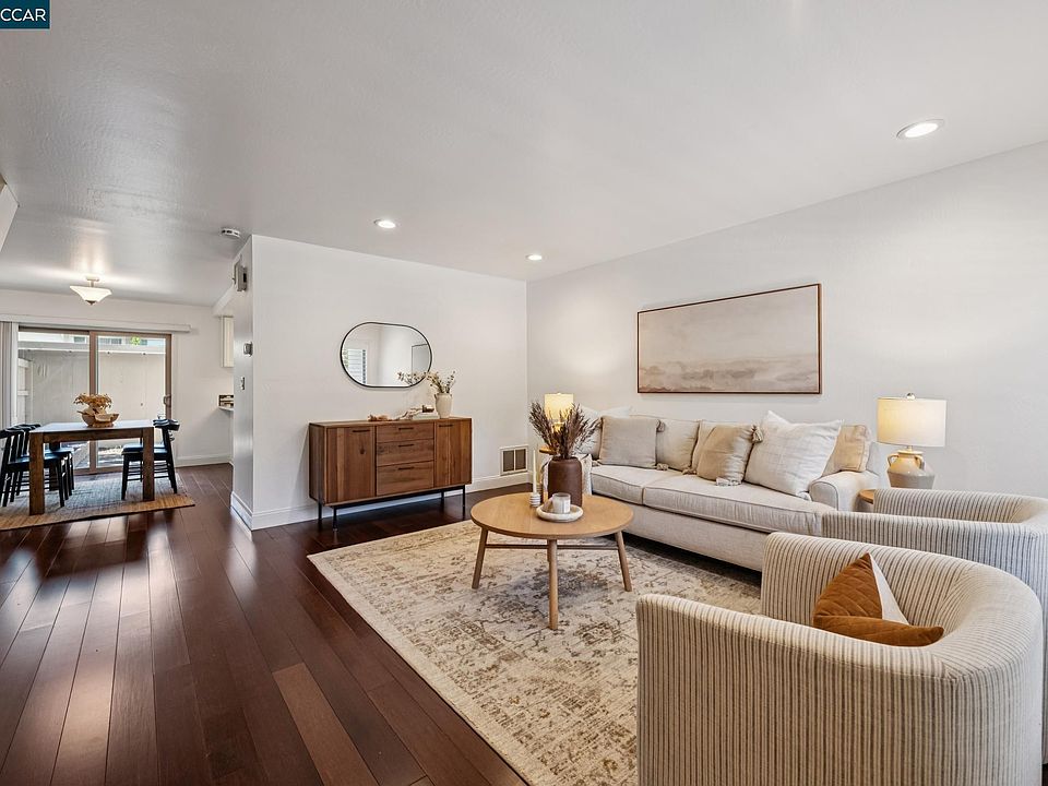 1st image of 1885 Olmo Way