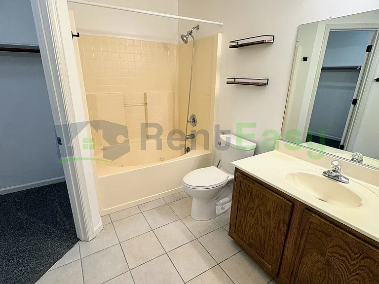 2038 Coral Ivy Ln — Photo 14