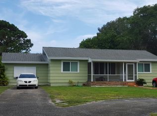 6606 Hillside Ln, Lake Worth, FL 33462