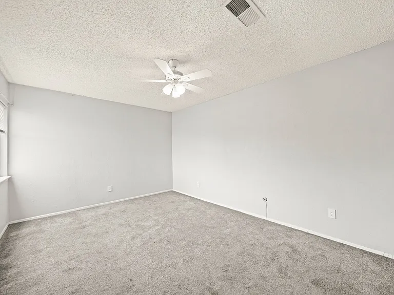 7119 Brendam Ln — Photo 4