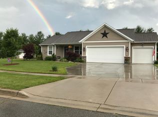 2201 Oakland Farms Trl, Portage, MI 49024