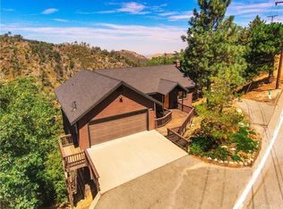 1250 Brentwood Dr, Lake Arrowhead, CA 92352