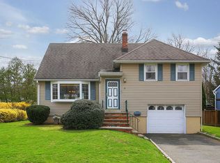 33 Mendell Ave, Cranford, NJ 07016