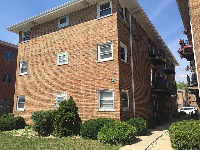 1st image of 3452 N Harlem Ave
