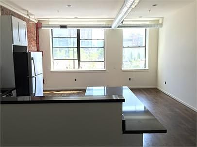 1st image of 91 Halsey St APT 405