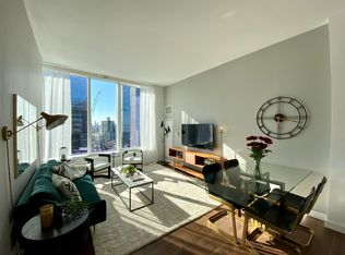 515 W 36th St APT 31C, New York, NY 10018