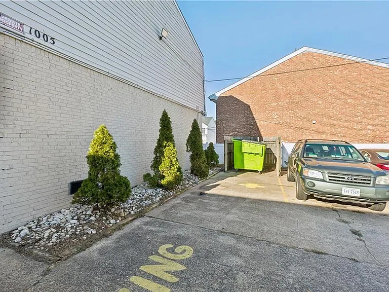 1005 Hillside Ave — Photo 18