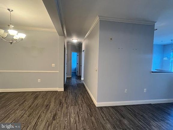 4th image of 4808 Mantlewood Way Unit 204