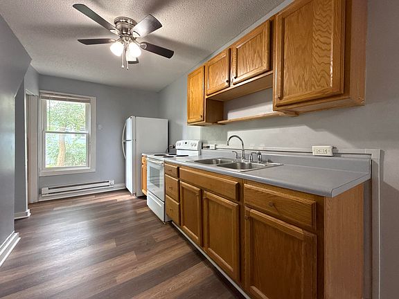 3rd image of 507 Orchard St