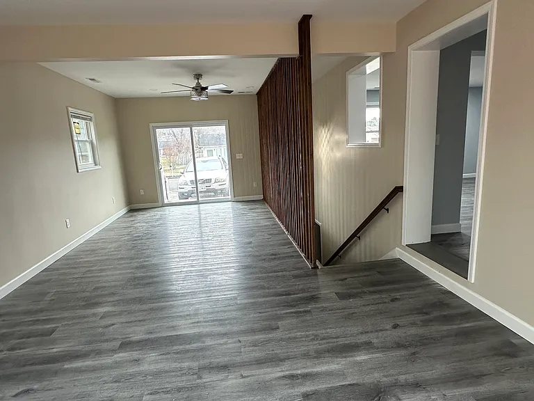 909 Custis St #1 — Photo 8
