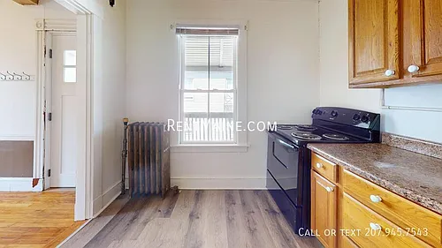 591 Main St #11 Photo 1