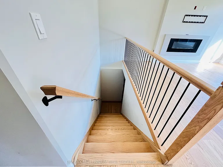 7 Rea Ct — Photo 22