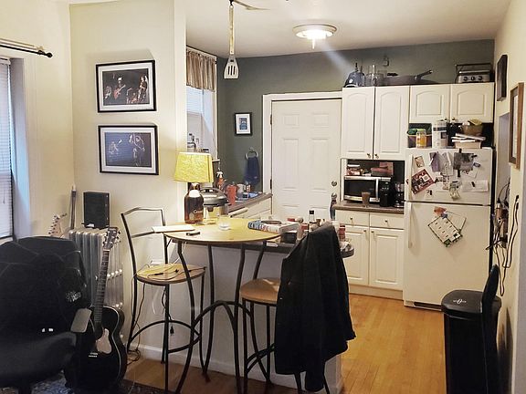 5th image of 2133 W Giddings St #2131-1B