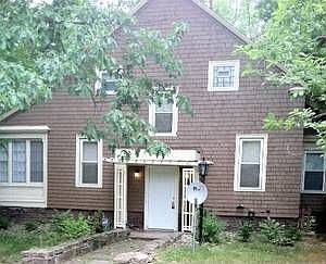 2nd image of 1909 Hillside Ave