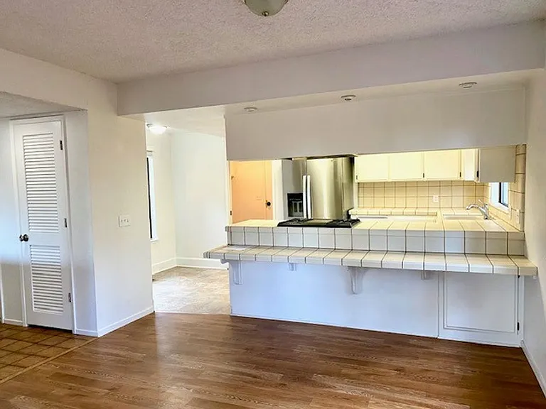 11569 Alta Sierra Dr — Photo 2