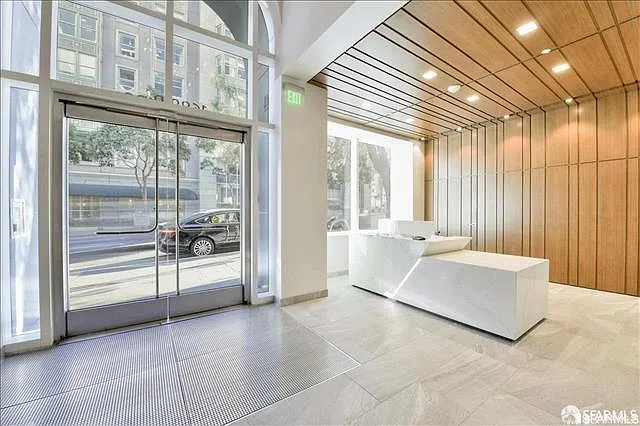 1688 Pine St #W1002 — Photo 33