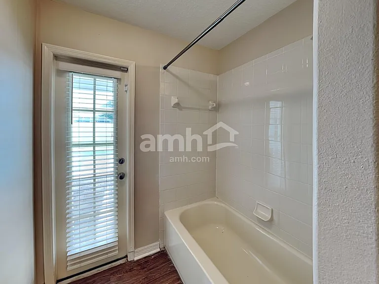 6435 Clair Shore Dr — Photo 18