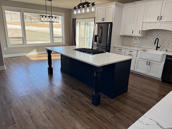 5th image of 3097 S Barn Gable Loop