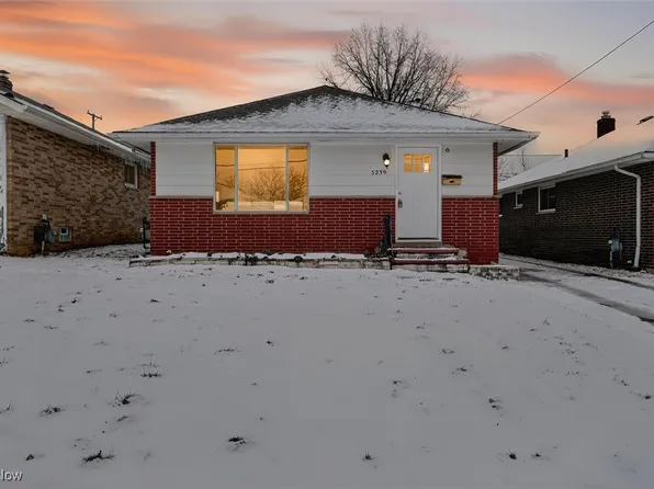 5239 E 102nd St, Garfield, OH 44125