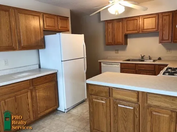 5045 Sunnyside Rd, Mounds View, MN 55112